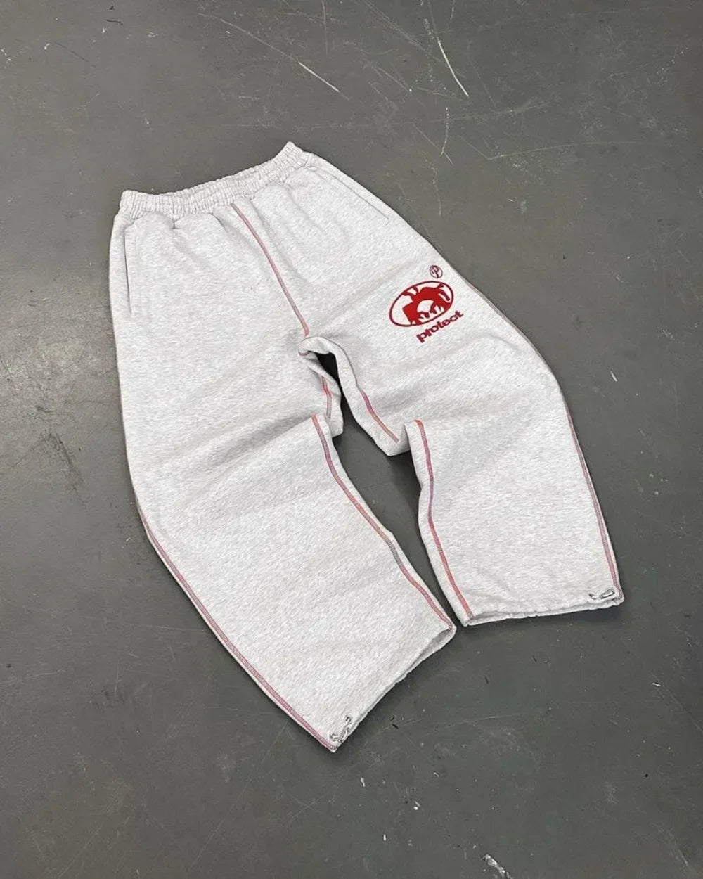 Vintage Logo Sweatpants – Baggy Streetwear Fleece Joggers